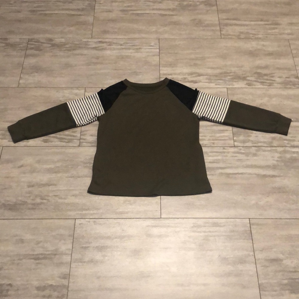 Girls long sleeve shirt